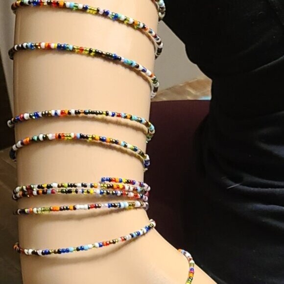 Spiral Wire Seed Beaded Beautiful Coiled Bracelet - Picture 2 of 6